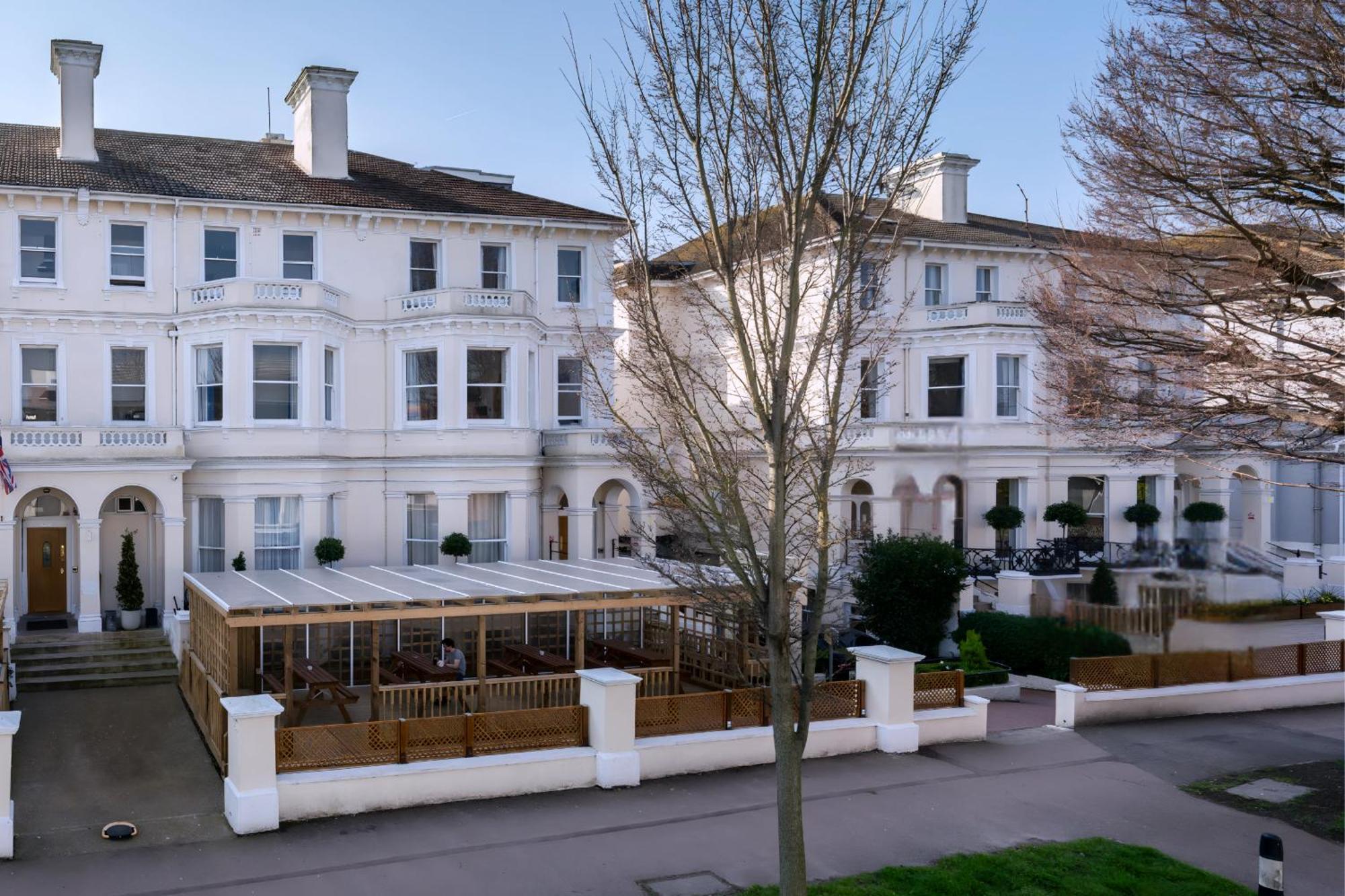 Osborne Aparthotel 伊斯特布恩 外观 照片